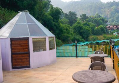 Camp 004 – Aura Premium Cottage with Riverside view in Shivpuri