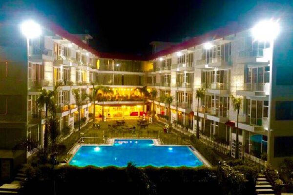 Camp 006 – Riverside Luxury Resort in Mohan Chatti